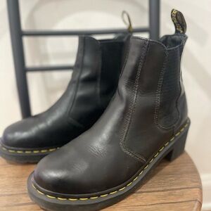 Dr. Martens Cadence Women's 10 Leather Heeled Chelsea Boots